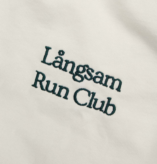 Långsam Run Club Embroidered Logo T-Shirt in Ecru