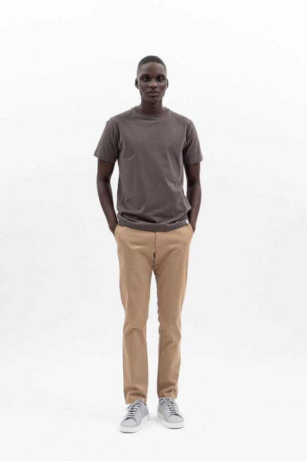 Norse Projects Aros Regular Light Stretch Chinos in Utility Khaki