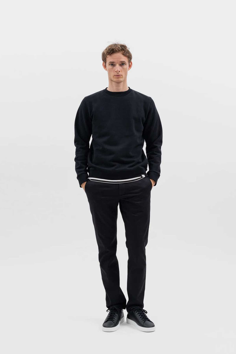 Norse Projects Vagn Classic Crew Sweatshirt in Black
