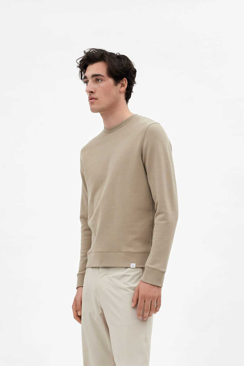 Norse Projects Vagn Classic Crew Sweatshirt in Sand