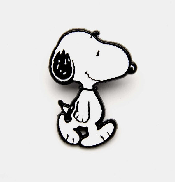 Peanuts Friends Forever Snoopy Pin