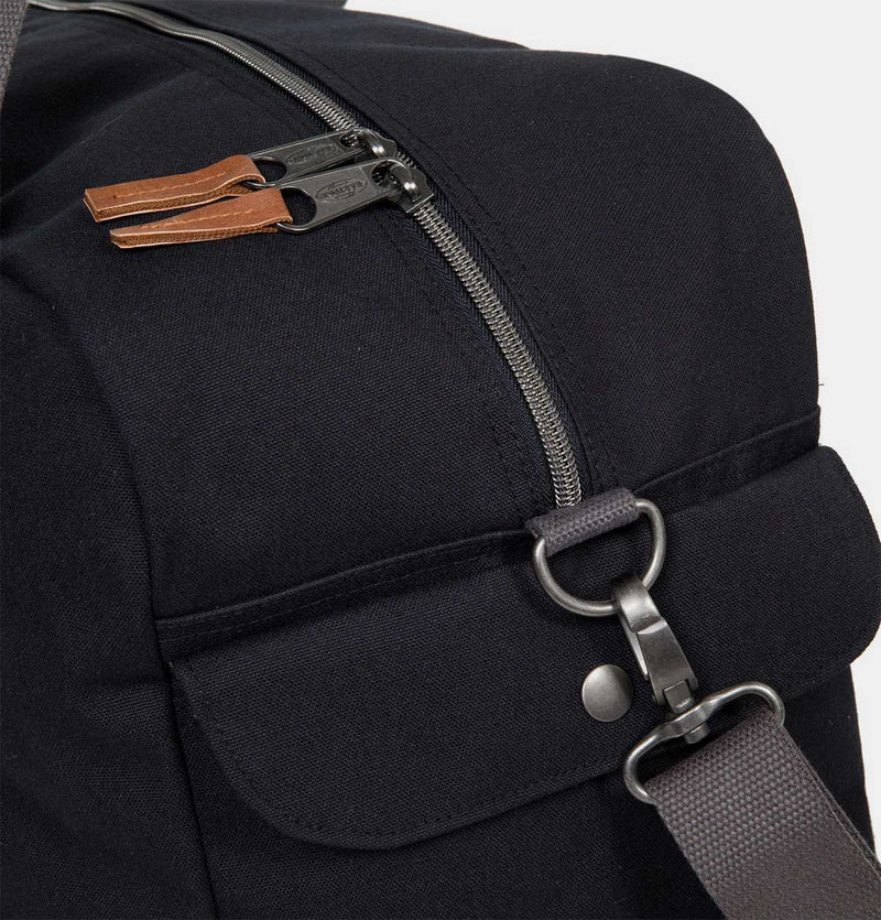 Eastpak Deve Large Travel Bag in Opgrade Black
