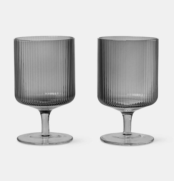 Ferm Living Ripple Wine Glasses – Set of 2 – Smoked Grey