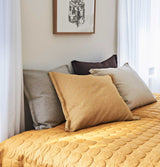 HAY Mega Dot Bedcover – 245 x 195 cm – Mustard